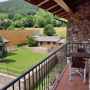 Apartament Rocaforadada A Pi, Bellver de Cerdanya